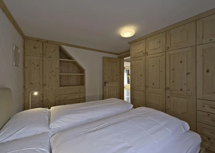 Apartment Chesa Da La Posta - *